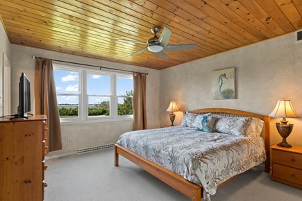 Pocasset Cape Cod vacation rental - Guest King Bedroom