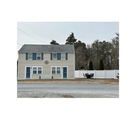 Dennis Cape Cod vacation rental - Side yard