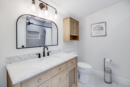 Eastham Cape Cod vacation rental - Master bathroom