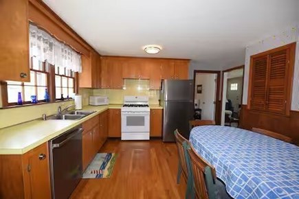 Dennis Cape Cod vacation rental - Kitchen - newer appliances