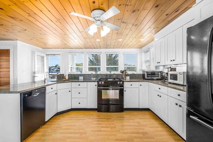 New Silver Beach No. Falmouth Cape Cod vacation rental - Kitchen