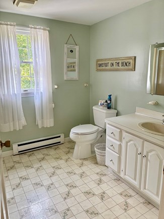 Wellfleet Cape Cod vacation rental - Upstairs full bath with shower - main house