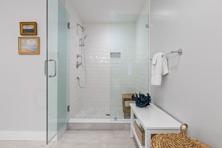 Barnstable, CCP 102 Cape Cod vacation rental - Primary bath