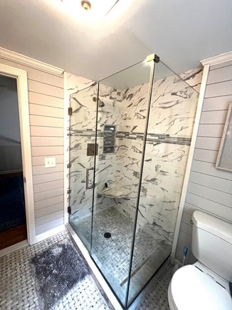 Harwich, Red River Beach Cape Cod vacation rental - 2nd floor bathroom