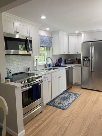Harwich, Red River Beach Cape Cod vacation rental - Newly renovated kitchen