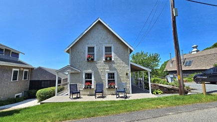 Wellfleet Cape Cod vacation rental - Darling cottage is less than a half mile to Mayo Beach