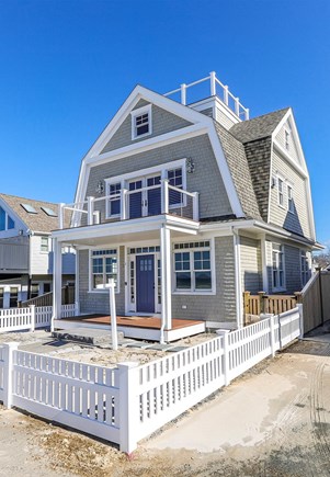 Dennis Cape Cod vacation rental - Front entrance