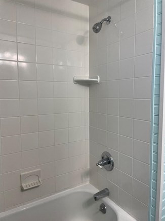Harwich, Walk to Beach Cape Cod vacation rental - Full bath with tub and shower