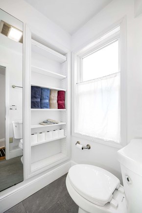 Bourne, Buzzards Bay Cape Cod vacation rental - Smart storage makes this bathroom effortlessly stylish.