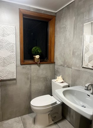 Harwich Cape Cod vacation rental - Bathroom