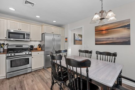 Bourne, Buzzards Bay Cape Cod vacation rental - Eat-in kitchen with stainless appliances