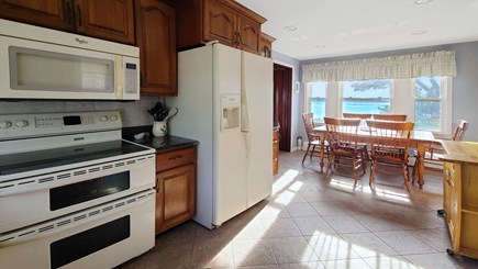 Wellfleet Cape Cod vacation rental - Nicely-equipped eat in kitchen