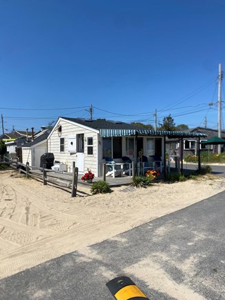 Dennis, Chases Ocean Grove Cape Cod vacation rental - Front