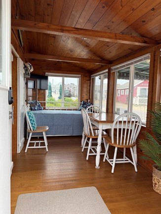 Dennis, Chases Ocean Grove Cape Cod vacation rental - Entrance/foyer