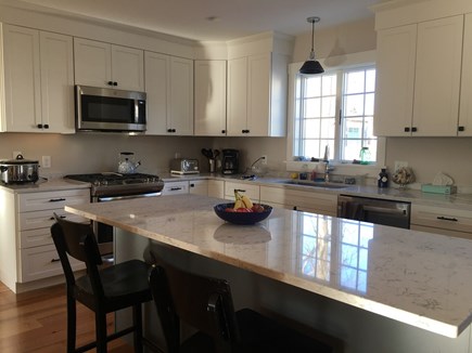 Pocasset Cape Cod vacation rental - Kitchen with island