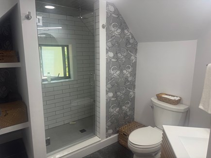Wellfleet Cape Cod vacation rental - Upstairs bathroom