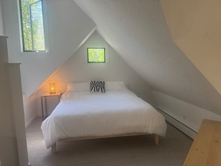 Wellfleet Cape Cod vacation rental - King Size Bed in Primary Bedroom