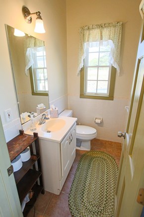 Truro Cape Cod vacation rental - Half Bath