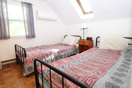 Wellfleet Cape Cod vacation rental - Twin Bedrooms