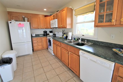 Wellfleet Cape Cod vacation rental - Kitchen