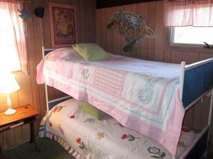 Wellfleet Cape Cod vacation rental - Bedroom with bunk beds