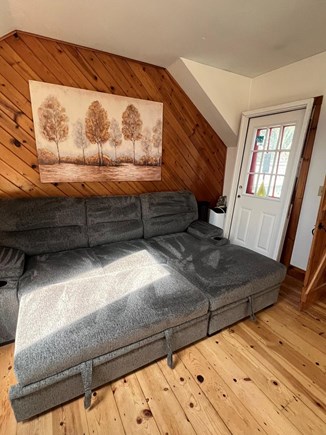 Hyannis Cape Cod vacation rental - Fold out sofa
