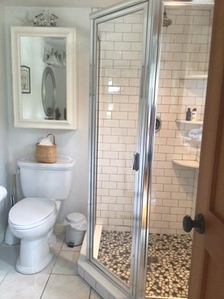 Chatham Cape Cod vacation rental - Bathroom