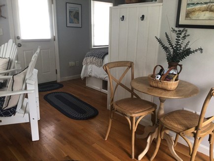 Chatham Cape Cod vacation rental - Dinning table