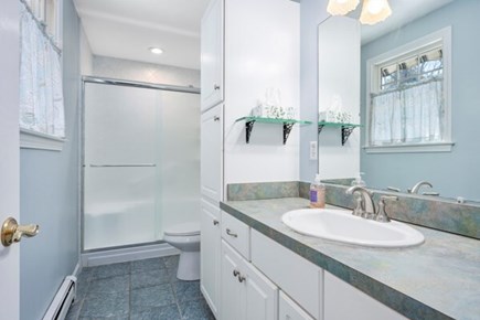Seconsett Island, Mashpee Cape Cod vacation rental - Master bathroom connected to the master bedroom.