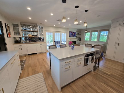 West Yarmouth Cape Cod vacation rental - Dining living room