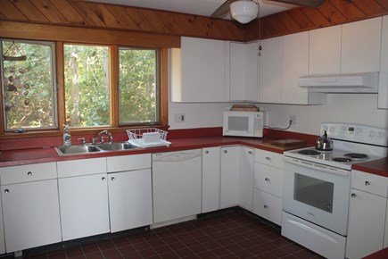 Wellfleet, LeCount Hollow - 3999 Cape Cod vacation rental - Kitchen