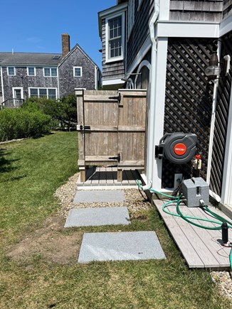 Chatham, Little Beach Cape Cod vacation rental - Outdoor shower