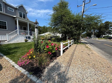 Yarmouth Cape Cod vacation rental - Parking for 4