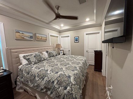 Yarmouth Cape Cod vacation rental - First floor king bed