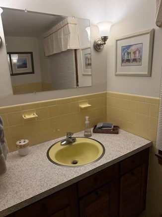 Eastham Cape Cod vacation rental - Full Bathroom