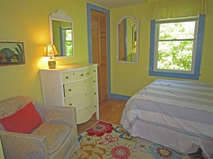 Wellfleet Cape Cod vacation rental - Bedroom with twin beds