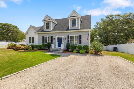 Dennis Cape Cod vacation rental - Front exterior of home