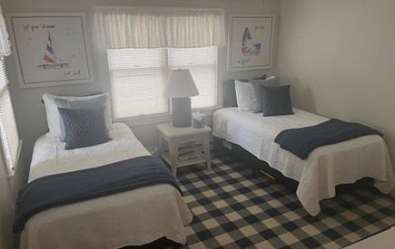 Falmouth Heights Cape Cod vacation rental - Guestroon - two twin beds, dresser, closet