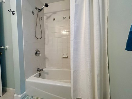 Brewster Cape Cod vacation rental - 2nd Floor Bath