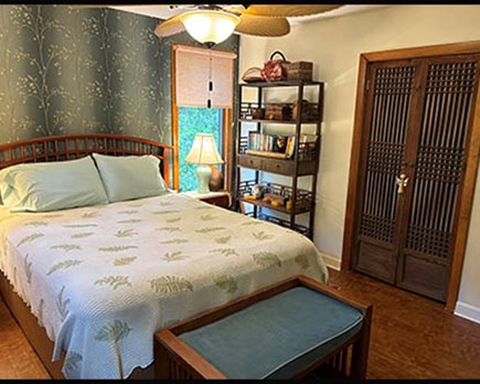 Brewster, Sheeps Pond, Noah's Bluff Cape Cod vacation rental - Bedroom and closet