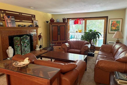 Brewster, Sheeps Pond, Noah's Bluff Cape Cod vacation rental - Living Room with fireplace