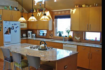 Brewster, Sheeps Pond, Noah's Bluff Cape Cod vacation rental - Kitchen