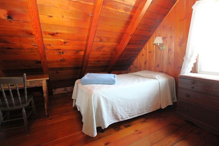 Wellfleet Cape Cod vacation rental - Bedroom with one Twin Bed