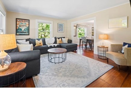 Orleans Cape Cod vacation rental - Inviting sectional in living room