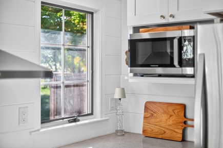Orleans Cape Cod vacation rental - Microwave
