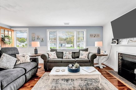 Yarmouth Cape Cod vacation rental - Living room sofa with pull out bed and love seat recliners