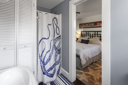 Provincetown Cape Cod vacation rental - En-Suite