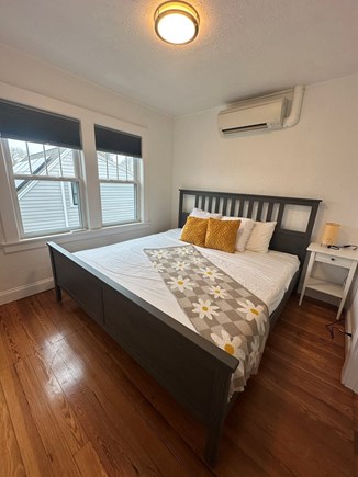 Hyannis Cape Cod vacation rental - King bedroom