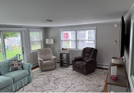 Dennis Port Cape Cod vacation rental - Family room