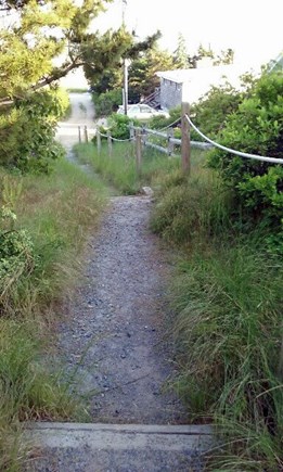Wellfleet Cape Cod vacation rental - Path to beach